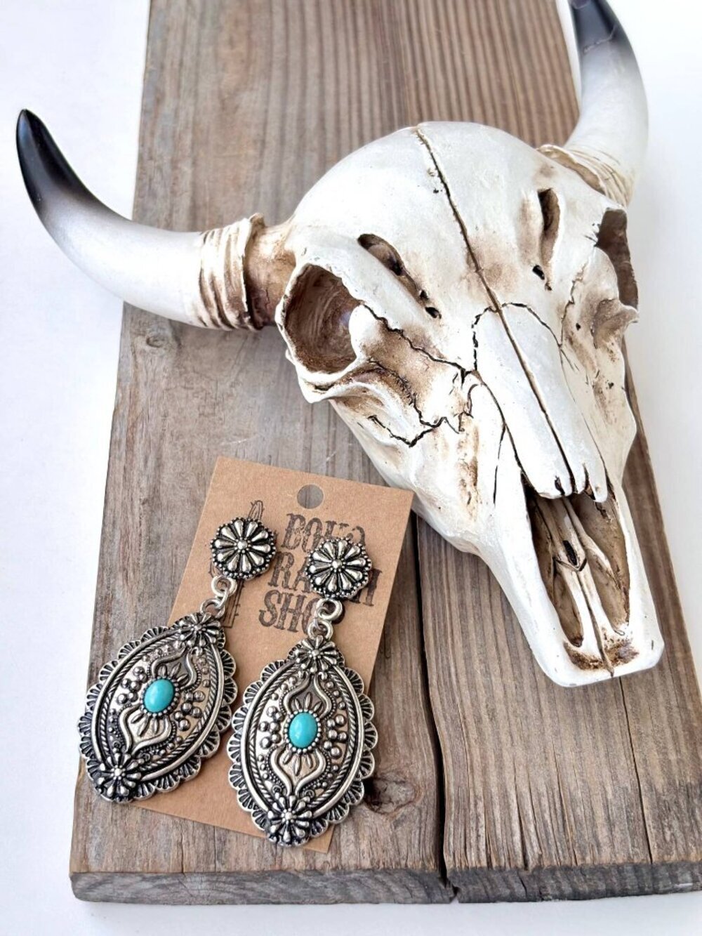 NWT Western Silver-Tone Drop Earrings with Turquoise Accent - Picture 2 of 4